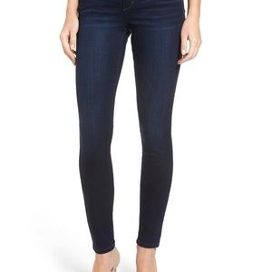 Joe’s Jeans The Honey Curvy Skinny